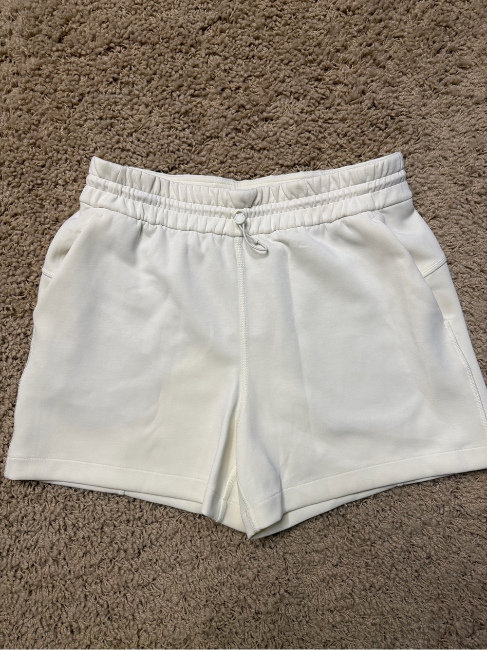 Lululemon Women's White softstreme Shorts